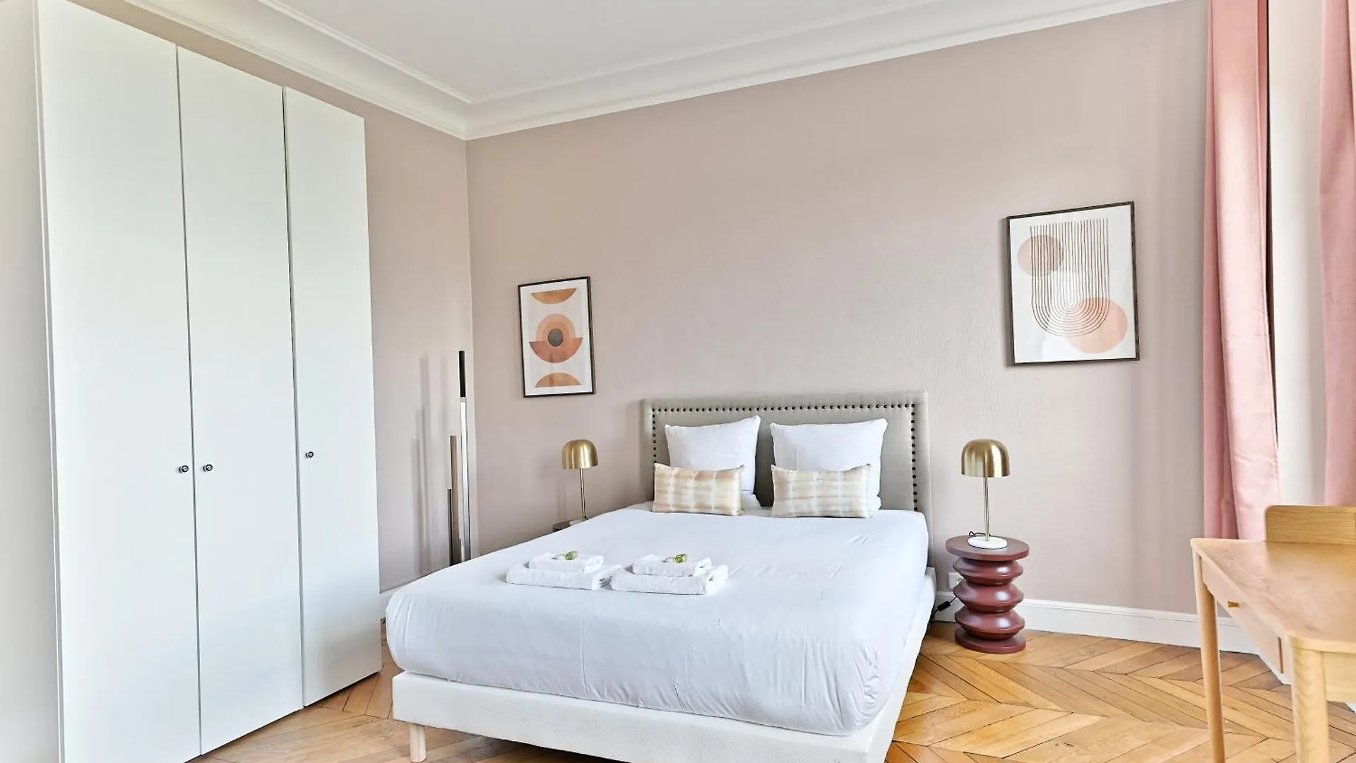 Appartement Spacieux 4 Chambres Pres De Bastille Paris France