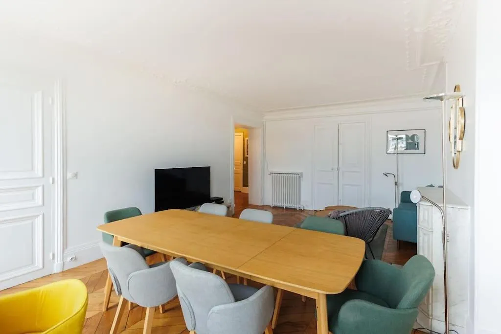Appartement Spacieux 4 Chambres Pres De Bastille Paris
